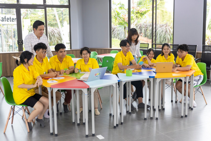 Truong Quoc te - DHQGHN xet tuyen bo sung 3 nganh Cong nghe thong tin