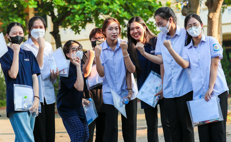 Tra cuu diem thi tot nghiep THPT 2023 - Ben Tre