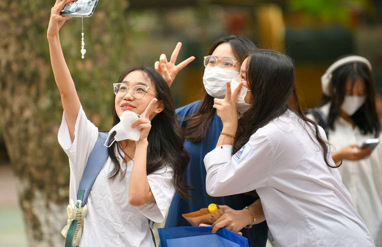 Tra cuu diem thi tot nghiep THPT tinh Hau Giang 2023