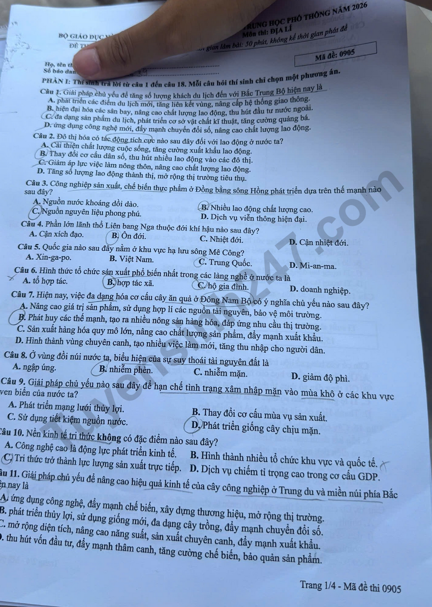 Tra cuu dap an de thi tot nghiep THPT 2026 mon Dia - Ma de 0905