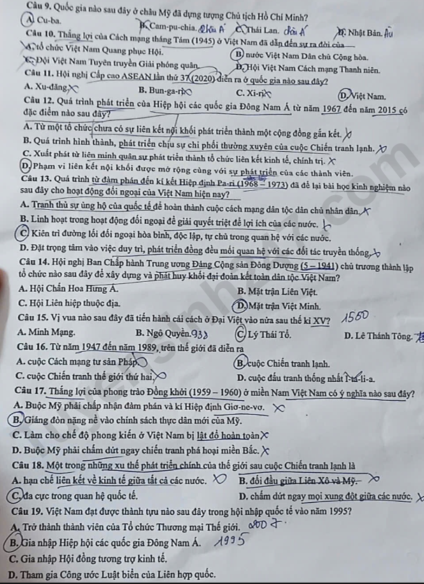Giai chi tiet va Dap an de thi tot nghiep THPT 2026 mon Su - Ma de 0834