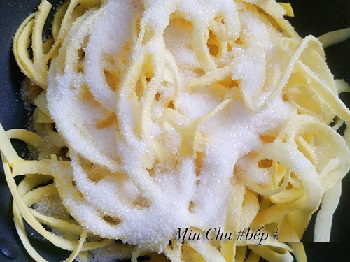 Mut dua vi chanh leo vang uom thom phuc