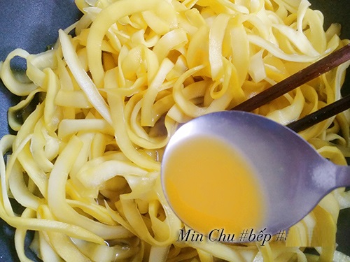 Mut dua vi chanh leo vang uom thom phuc