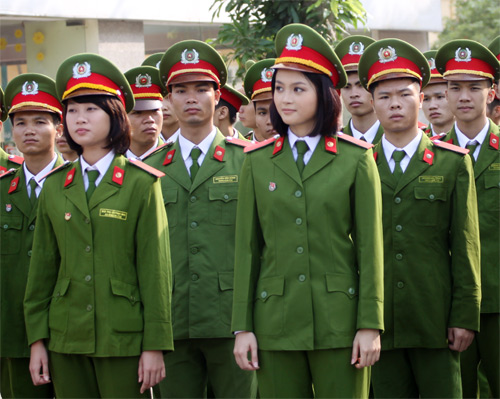Quy dinh ve dọ tuỏi thi sinh du xet tuyẻn vào các truòng CAND 2017