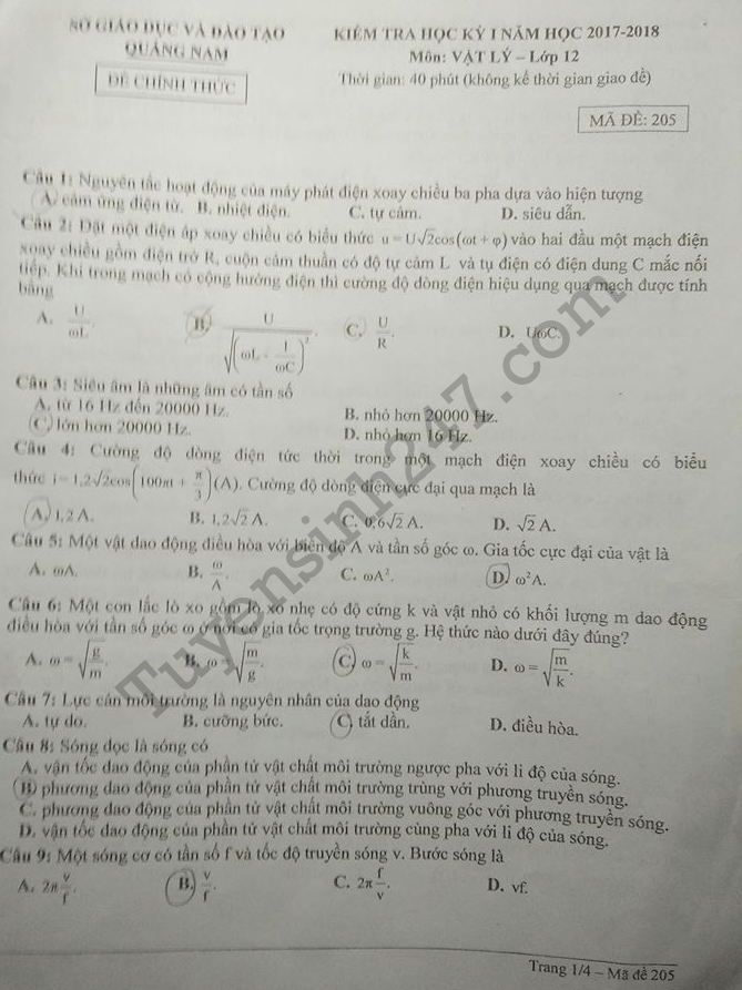 De thi ki 1 lop 12 mon Ly - So GD Quang Nam nam 2017 - 2018