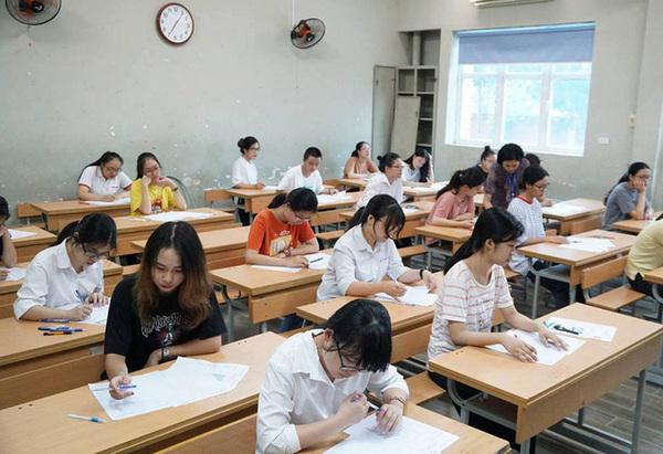 Hon 900.000 thí sinh cả nuóc buóc vào kỳ thi quóc gia 2018 vói mon Ngũ van