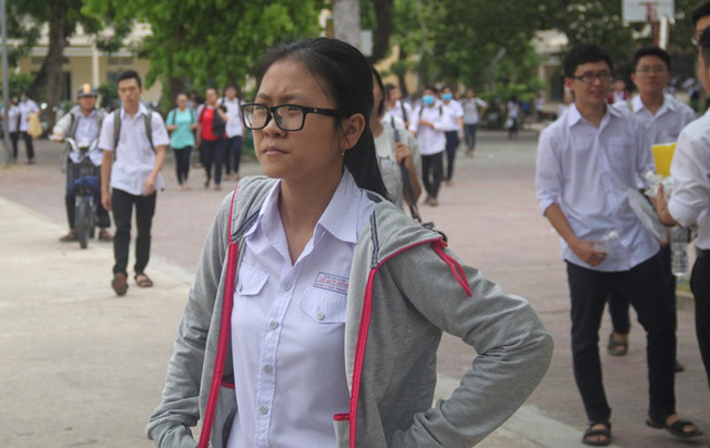 Cham thi TPHCM: Da co 7 thi sinh bi diem liet mon Van