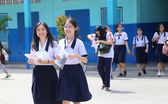 Nhieu truong DH du kien ha diem toi thieu nhan ho so xet tuyen