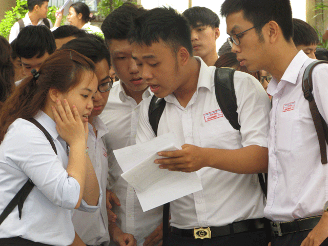 Da Nang: Nhieu thi sinh bi diem duoi trung binh mon su thi THPT QG