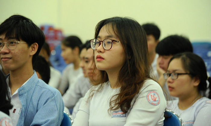 Hom nay Bo GD se cong bo dap an mon Van