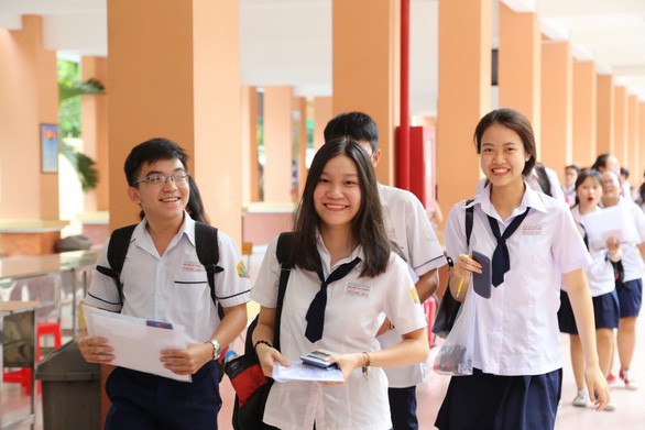 Dai hoc Kinh te TPHCM cong bo diem nhan ho so xet tuyen 2019