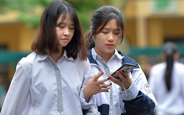 Dai hoc Cong nghiep thuc pham TPHCM cong bo ty le choi 2019