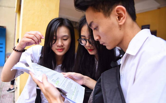 Da co diem thi tot nghiep THPT tinh Yen Bai nam 2020