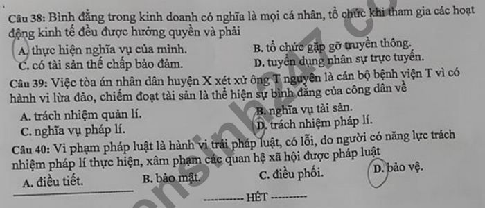 De thi thu Tot nghiep THPT 2021 lan 1 THPT Chuyen Lao Cai mon GDCD