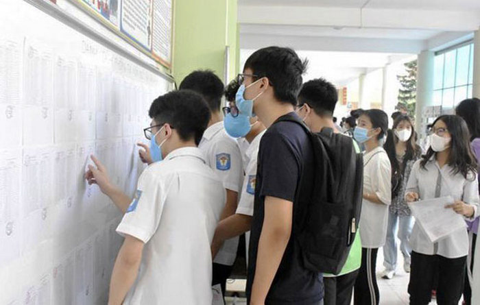 Sap cong bo diem thi vao lop 10 Ha Noi nam 2021