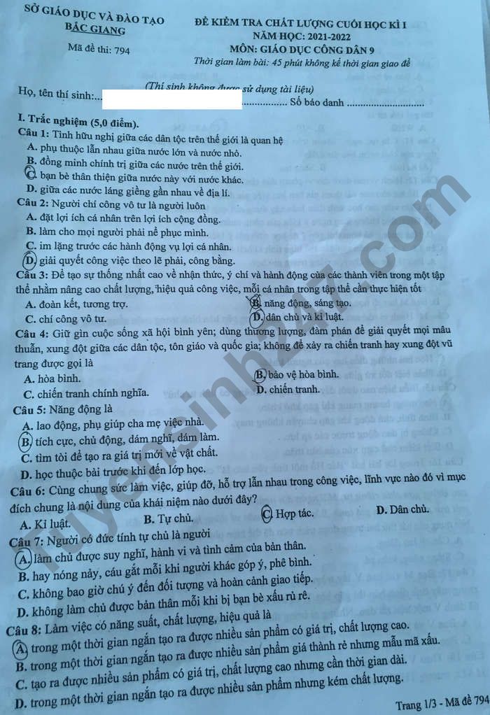 De thi ki 1 mon GDCD lop 9 So GD Bac Giang nam 2021