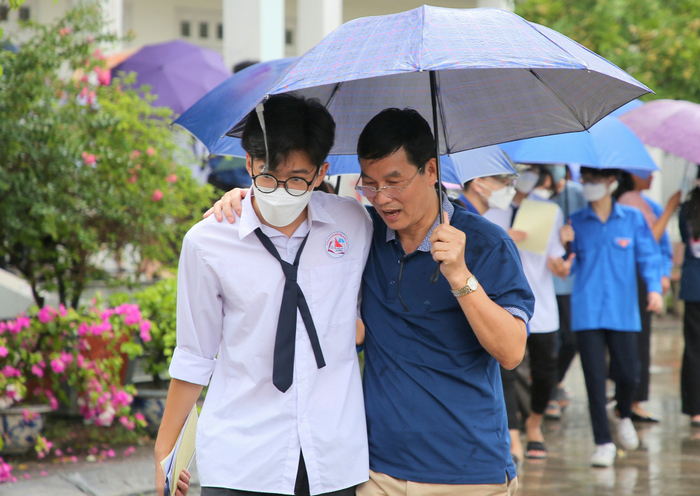 Tra cuu diem thi tot nghiep THPT tinh Quang Ninh 2022