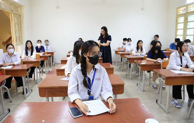 Du bao diem chuan Dai hoc Khoa hoc xa hoi va nhan van TPHCM 2023
