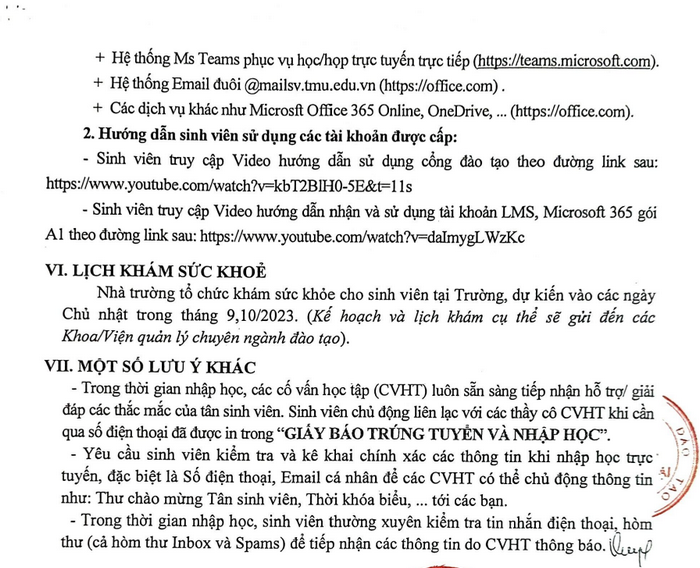 Ho so nhap hoc Dai hoc Thuong Mai 2023