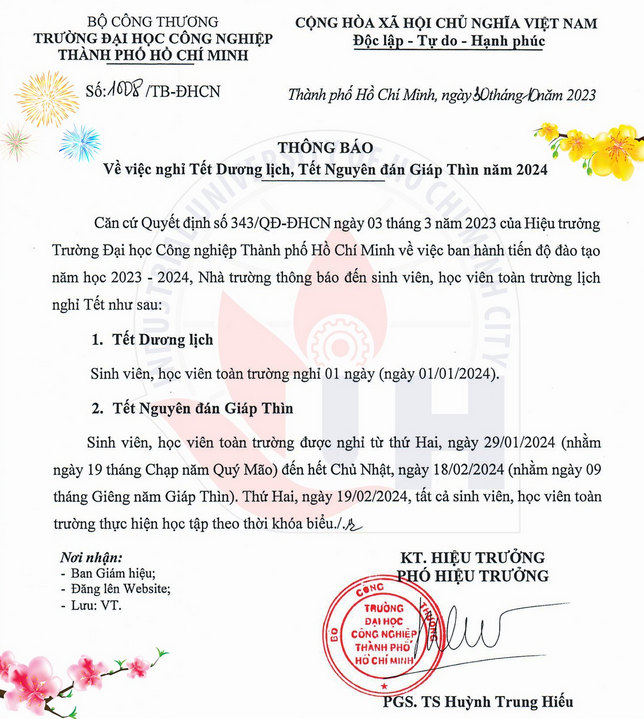 Da co truong Dai hoc cong bo lich nghi tet nguyen dan 2024