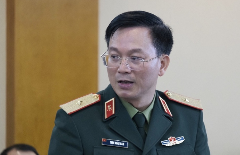 Tuyen sinh Quan doi 2024: De xuat duoc tuyen he dan su