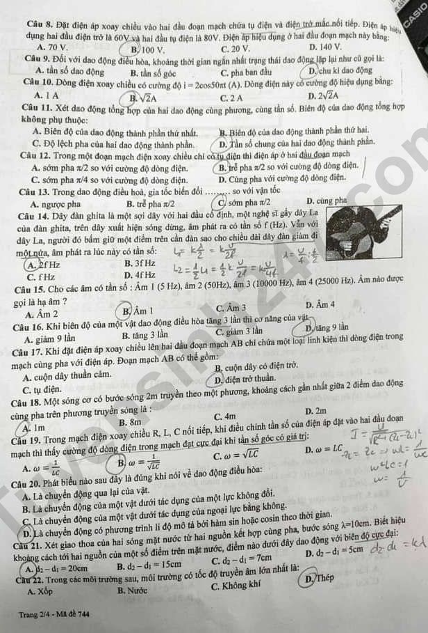 De kiem tra cuoi ki 1 lop 12 mon Ly 2023 - THPT Thang Long