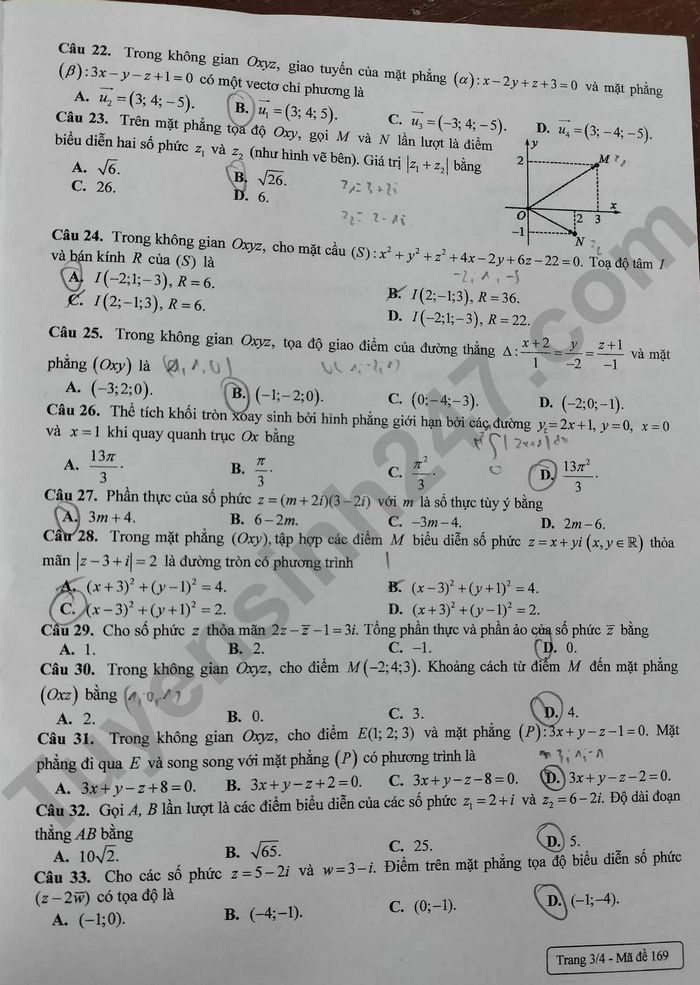 De thi cuoi ki 2 lop 12 mon Toan - TP Da Nang 2024