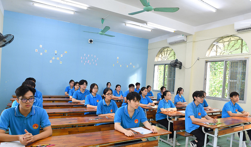 Bo GD yeu cau tat ca cac truong THPT phai to chuc thi thu