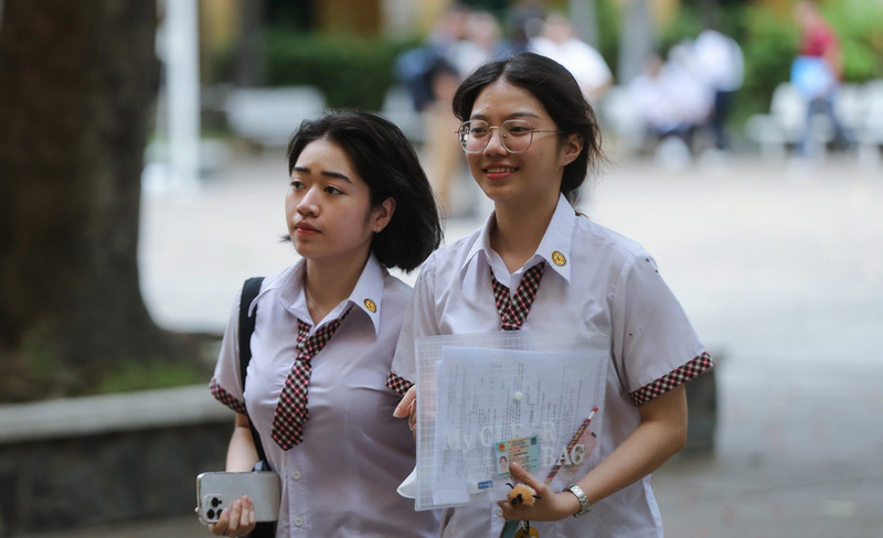 Tat ca hoc sinh, sinh vien duoc ho tro toi thieu 50% muc dong BHYT