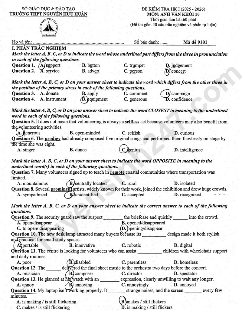 De thi hoc ki 1 lop 10 mon Anh nam 2025 - THPT Nguyen Huu Huan