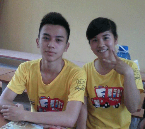 Tu choi tuyen thang, nu sinh thi do thu khoa bao chi