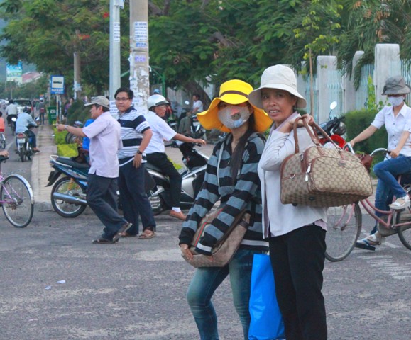 Tan sinh vien no nuc ngay nhap hoc
