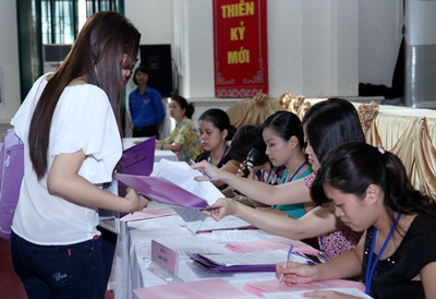 Chi tieu xet tuyen bo sung Dai hoc Kinh te - DH QGHN nam 2012