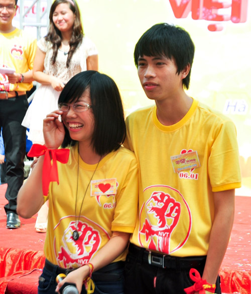 Man to tinh lang man trong ngay Hien mau \