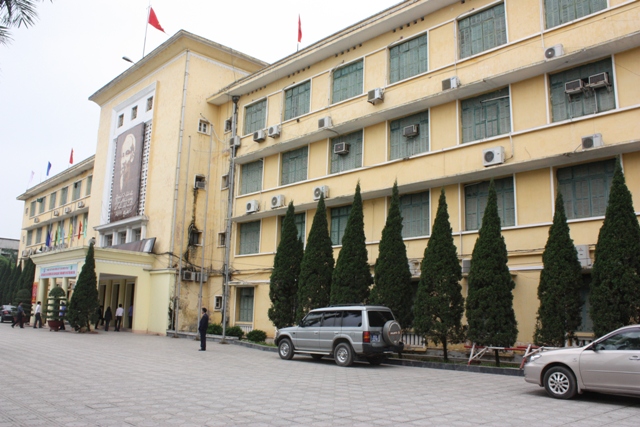 Dai hoc Nong nghiep: Can bo cham thi nhan tien nang diem cho hoc vien cao hoc