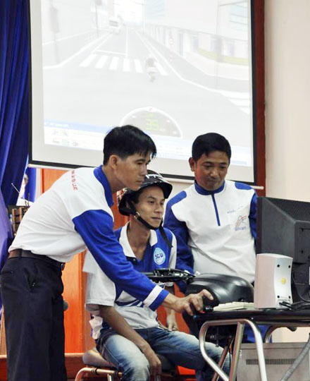 Honda Viet Nam trien khai chuong trinh dao tao ATGT vao truong dai hoc