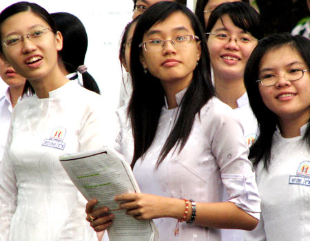 De thi thu dai hoc khoi A1, D mon tieng anh nam 2012 de so 5