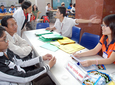 Tuyen sinh 2013 se tiep tuc lai phai sua quy che tuyen sinh?