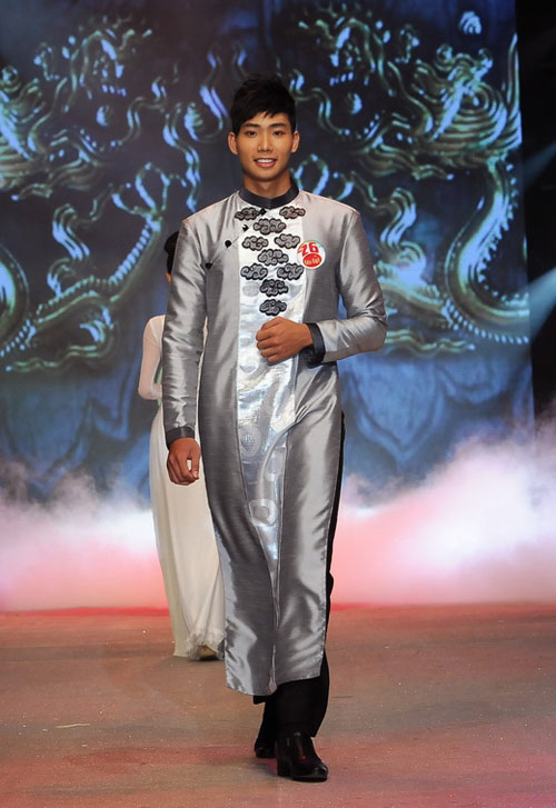 Giải vàng Siêu mẫu không giấu tham vọng thi Bước nhảy hoàn vũ 2013   Bước nhảy hoàn vũ 2012