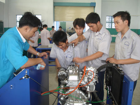 Tuyen sinh DH, CD 2012: Khong co \