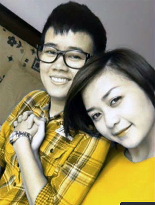 Phuong Uyen om mat khi Thieu Bao Trang tuyen bo rut lui khoi The Voice