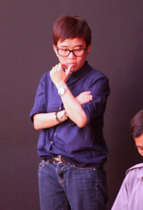 Phuong Uyen om mat khi Thieu Bao Trang tuyen bo rut lui khoi The Voice