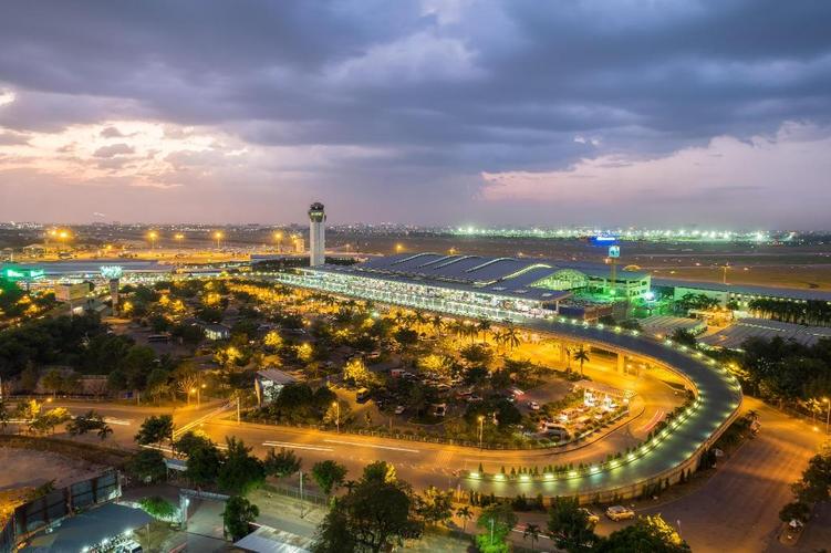 Tàu Saigon Queen chìm, thuyền trưởng rơi xuống biển