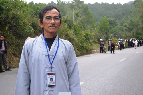Nha su “nhat bo nhat bai” Thich Tam Man chi cach Yen Tu 6km