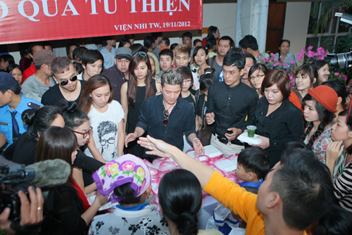 Mr. Dam lam tu thien sau on ao \'khoa moi nha su\'