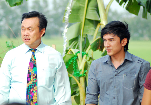 Dan Truong lan dau dong phim hai tet 2013