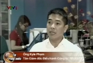 Nhung dieu it biet ve 2 giam doc Tap doan Nhom mua