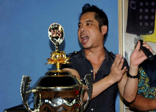 Ca sy Ngoc Son bao nhieu tuoi va cac thong tin ca nhan bat ngo khac