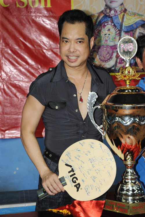 Ca sy Ngoc Son bao nhieu tuoi va cac thong tin ca nhan bat ngo khac