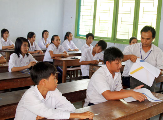 De thi lop 6 hoc ki 1 mon tieng anh nam 2012 de so 29